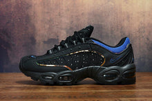 Load image into Gallery viewer, Nike Air SUPREME - Black