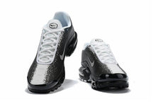 Load image into Gallery viewer, Nike Air Max Plus TN